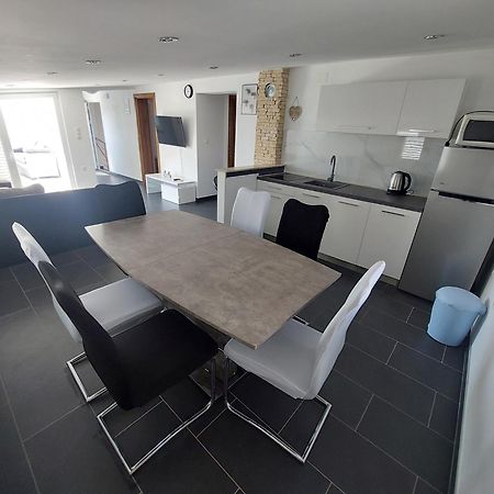Apartman Nella Біоград-на-Мору Екстер'єр фото